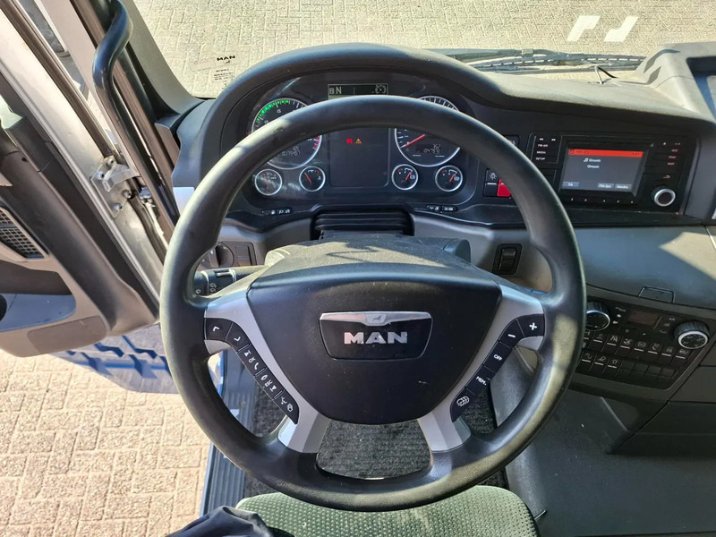 Cabeza tractora MAN TGX 18.440 / MEGA / NL TRUCK / TUV:12-02-2026 / DOUBLE TANK / PARKCOOL / ACC / LWDS / FRIDGE / 2XBED / AUTOMATIC / EURO-6 / 2016: foto 12