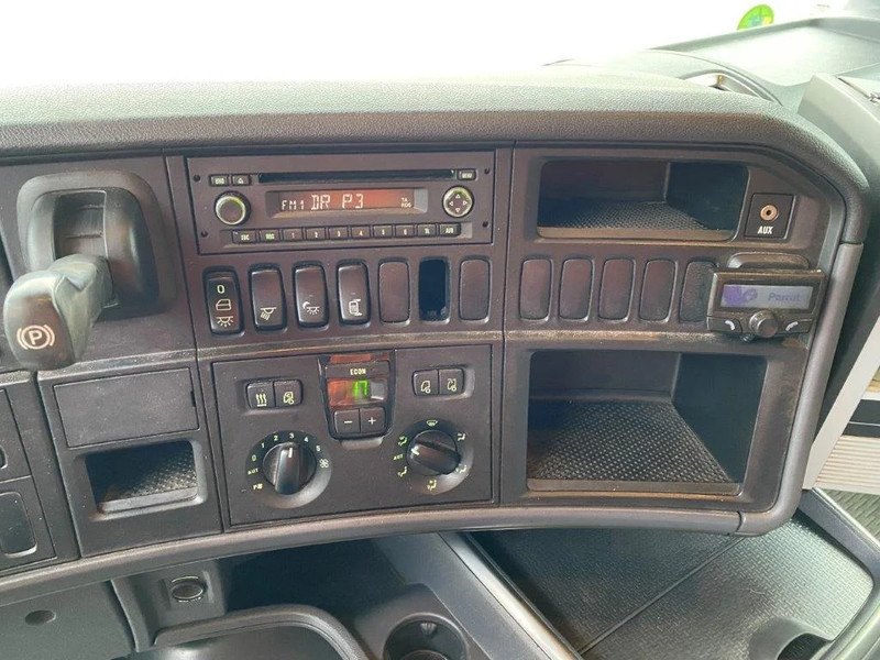 Cabeza tractora Scania R400 / RETARDER / DOUBLE TANK / AUTOMATIC / PARKCOOL / EURO-5 / 2010: foto 15