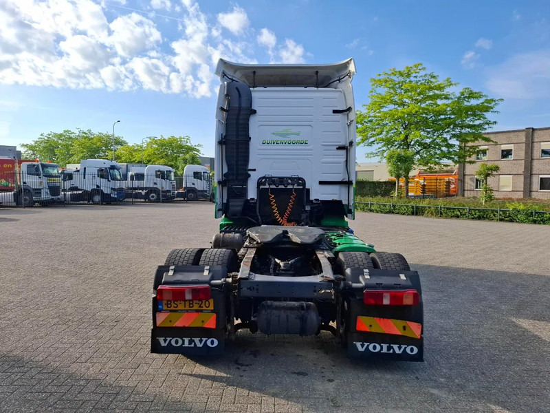 Volvo FH13-440 / NL TRUCK / AIRCO / WEBASTO PARKHEAT / AUTOMATIC / EURO-5 / 2007 - Cabeza tractora: foto 4 Volvo FH13-440 / NL TRUCK / AIRCO / WEBASTO PARKHEAT / AUTOMATIC / EURO-5 / 2007 - Cabeza tractora: foto 4
