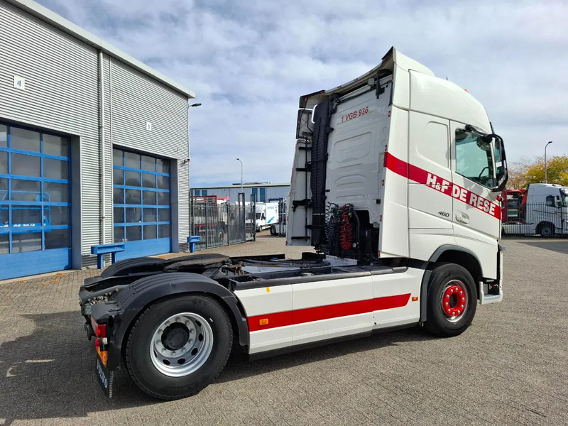 Volvo FH4-460 / VEB+ / HYDRAULICS / TUV:31-10-2025 / GEN2 V2 SMART TACHO / LWDS / SIDESKIRTS / FRIDGE / EURO-6 / 2018 - Cabeza tractora: foto 5 Volvo FH4-460 / VEB+ / HYDRAULICS / TUV:31-10-2025 / GEN2 V2 SMART TACHO / LWDS / SIDESKIRTS / FRIDGE / EURO-6 / 2018 - Cabeza tractora: foto 5