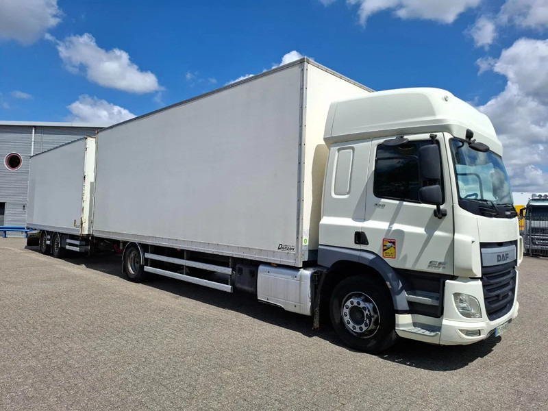 DAF CF 330 / VOLUME COMBI / THROUGH-LOADING SYSTEM / TUV:08-01-2026 / DEB / AIRCO / MANUAL / EURO-6 / 2016 - Camión caja cerrada: foto 2 DAF CF 330 / VOLUME COMBI / THROUGH-LOADING SYSTEM / TUV:08-01-2026 / DEB / AIRCO / MANUAL / EURO-6 / 2016 - Camión caja cerrada: foto 2