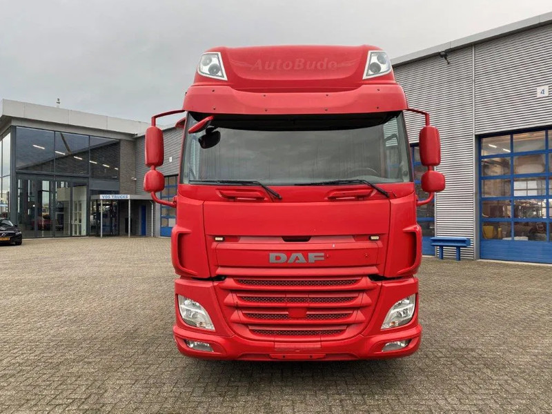 Camión caja cerrada DAF CF400 / CURTAIN SAILS / BIG PLATFORM 2500 KG / DEB / NAVI / FULL-AIR / LWDS / ACC / AUTOMATIC / EURO-6 / 2015: foto 9