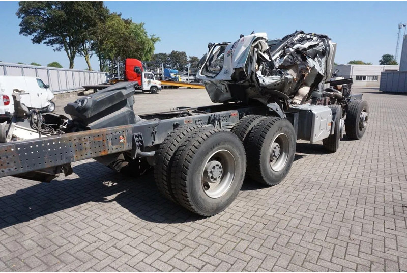 Renault C460 / 8X4 / BIG AXLE / FULL STEEL / 2 X LENKACHSE / EURO-6 / 2022 - Camión chasis: foto 4 Renault C460 / 8X4 / BIG AXLE / FULL STEEL / 2 X LENKACHSE / EURO-6 / 2022 - Camión chasis: foto 4