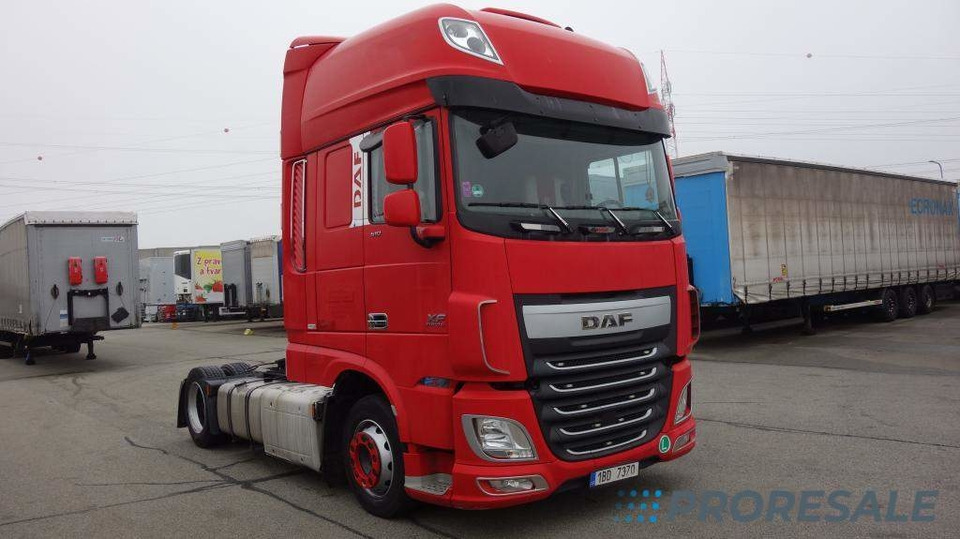 DAF XF 510 FT LOW DECK SSC EURO 6 - Cabeza tractora: foto 1 DAF XF 510 FT LOW DECK SSC EURO 6 - Cabeza tractora: foto 1