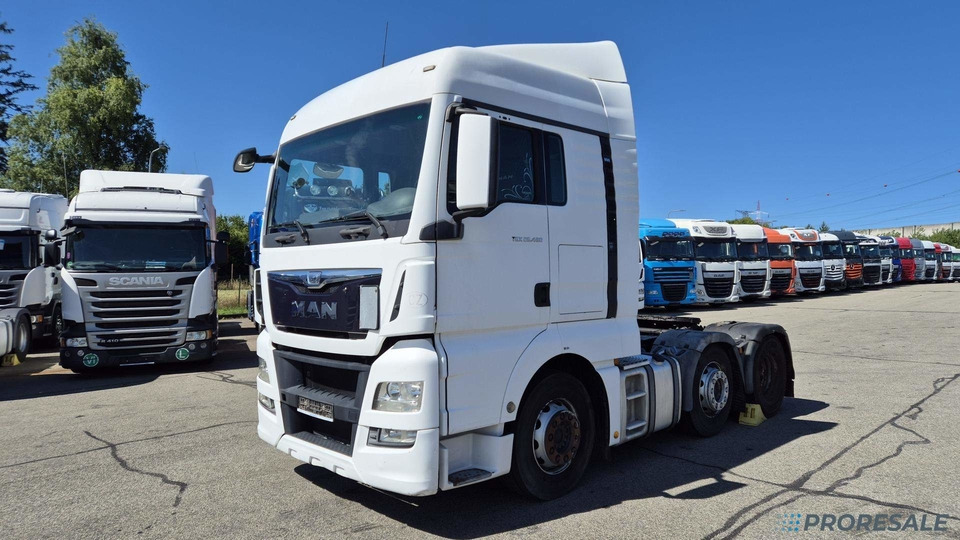 MAN TGX 26.480 6X2/4 BLS XLX EURO 6 - Cabeza tractora: foto 2 MAN TGX 26.480 6X2/4 BLS XLX EURO 6 - Cabeza tractora: foto 2