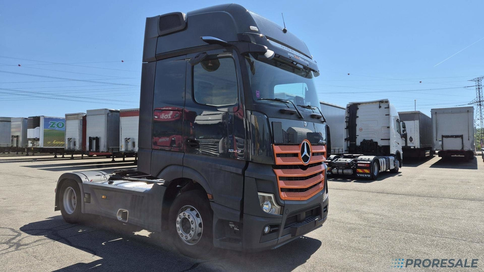 MERCEDES-BENZ ACTROS 1842 GIGA SPACE EURO 6 - Cabeza tractora: foto 1 MERCEDES-BENZ ACTROS 1842 GIGA SPACE EURO 6 - Cabeza tractora: foto 1