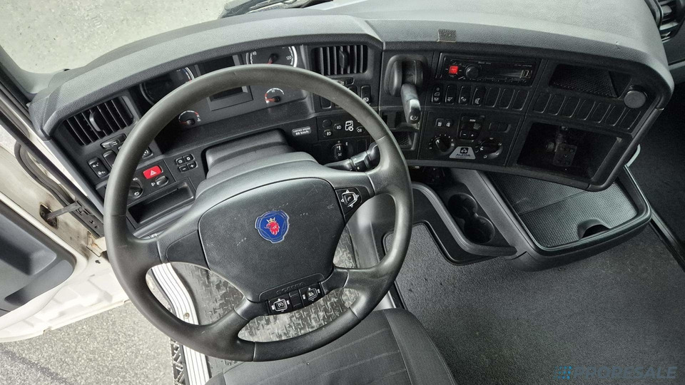 SCANIA R440 HIGH LINE EURO 5/EEV - Cabeza tractora: foto 4 SCANIA R440 HIGH LINE EURO 5/EEV - Cabeza tractora: foto 4