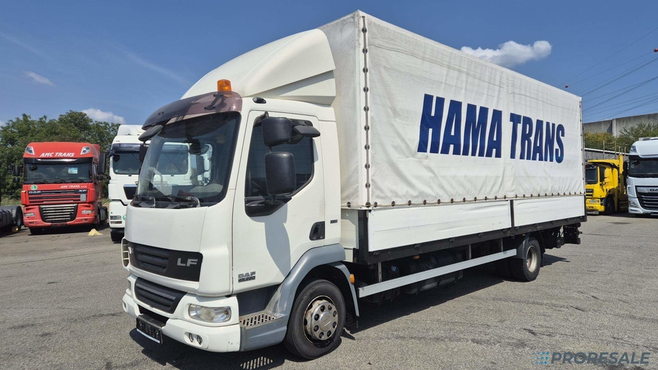 DAF FA LF 45.220 G12 EURO 5/EEV - valník s plachtou + hydraulické čelo BÄR - Camión lona: foto 2 DAF FA LF 45.220 G12 EURO 5/EEV - valník s plachtou + hydraulické čelo BÄR - Camión lona: foto 2