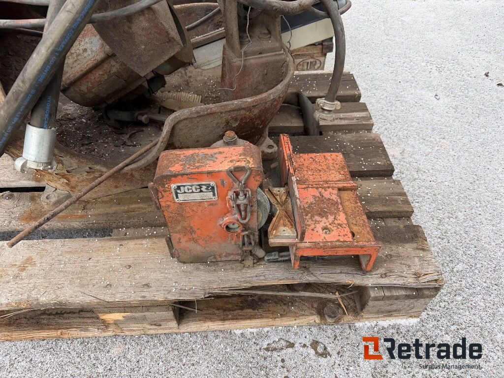 2 Slipmaskiner för mejselstål till bergborrmaskin - Equipo de construcción: foto 5 2 Slipmaskiner för mejselstål till bergborrmaskin - Equipo de construcción: foto 5