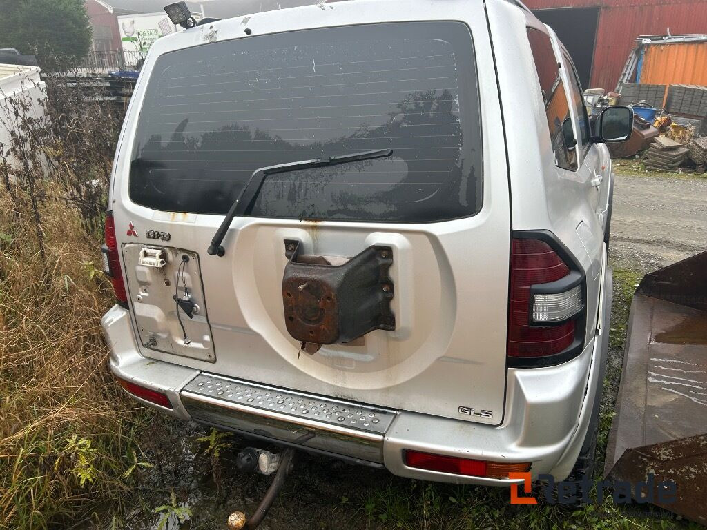 2000 Personbil MITSUBISHI PAJERO GLS 8 (Rep objekt) - Coche: foto 4 2000 Personbil MITSUBISHI PAJERO GLS 8 (Rep objekt) - Coche: foto 4