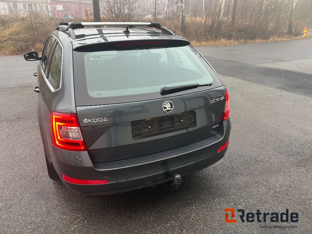 2016 Personbil SKODA OCTAVIA 1.8 TSI 180 hk 4x4 Style 6DSG EU-Godkjent - Coche: foto 5 2016 Personbil SKODA OCTAVIA 1.8 TSI 180 hk 4x4 Style 6DSG EU-Godkjent - Coche: foto 5