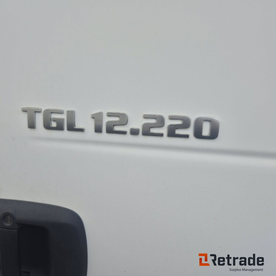 2018 MAN TGL 12.220 - Camión caja cerrada: foto 4 2018 MAN TGL 12.220 - Camión caja cerrada: foto 4
