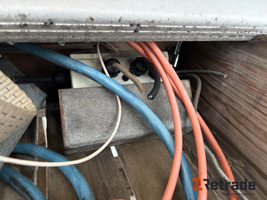 Trampilla elevadora Bakgavellyft Zepro BZ 15-149 S: foto 9 Trampilla elevadora Bakgavellyft Zepro BZ 15-149 S: foto 9