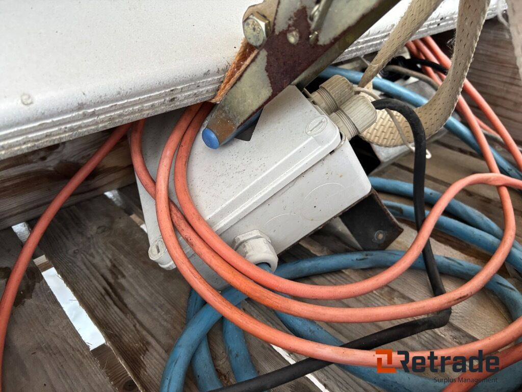 Trampilla elevadora Bakgavellyft Zepro BZ 15-149 S: foto 8 Trampilla elevadora Bakgavellyft Zepro BZ 15-149 S: foto 8