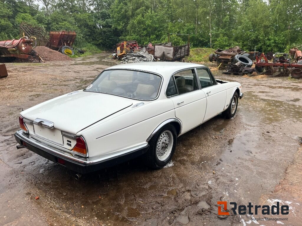 Bil Jaguar XJ 6 4,2 Oldtimer - Coche: foto 5 Bil Jaguar XJ 6 4,2 Oldtimer - Coche: foto 5