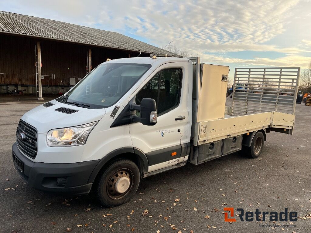 FORD TRANSIT 2.2 TDCi med ALU-knæklad og læsserampe. - Coche: foto 1 FORD TRANSIT 2.2 TDCi med ALU-knæklad og læsserampe. - Coche: foto 1