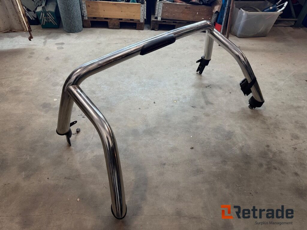 Flakbåge med bromsljus till Ford Ranger , ny - oanvänd - Carrocería y exterior para Pick-up: foto 3 Flakbåge med bromsljus till Ford Ranger , ny - oanvänd - Carrocería y exterior para Pick-up: foto 3