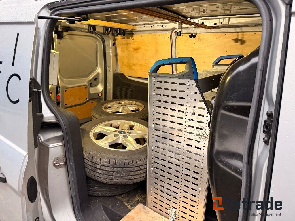 Coche Ford Transit Connect 2017 god stand Nylig EU Godkjent: foto 13