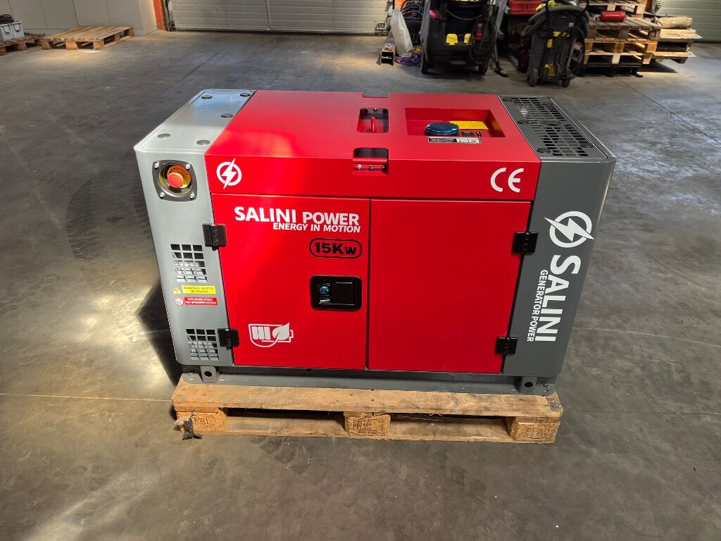 Generator SALINI Power VG R 15 VG R 15 15 KVA Diesel Generator - Generador industriale: foto 1 Generator SALINI Power VG R 15 VG R 15 15 KVA Diesel Generator - Generador industriale: foto 1