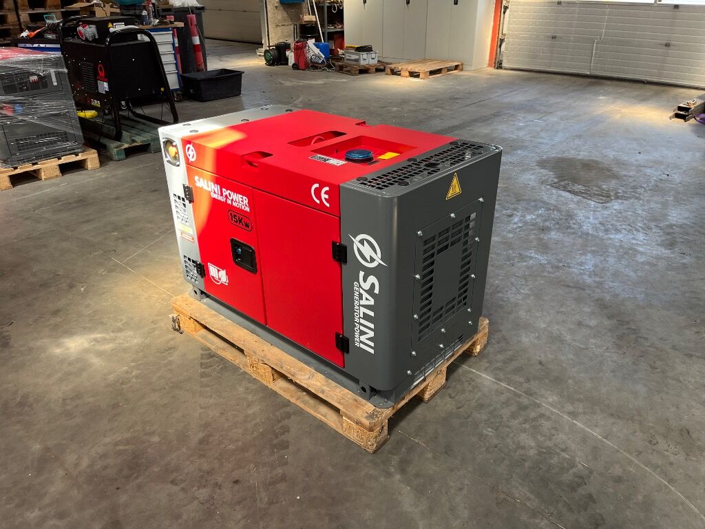 Generator SALINI Power VG R 15 VG R 15 15 KVA Diesel Generator - Generador industriale: foto 2 Generator SALINI Power VG R 15 VG R 15 15 KVA Diesel Generator - Generador industriale: foto 2