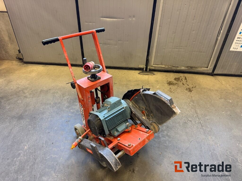 Golvsåg Husqvarna FS 600 E - Equipo de construcción: foto 4 Golvsåg Husqvarna FS 600 E - Equipo de construcción: foto 4