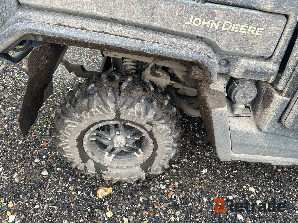 JOHN DEERE XUV865M UTV 4 x 4 - Cuadrimoto: foto 5 JOHN DEERE XUV865M UTV 4 x 4 - Cuadrimoto: foto 5