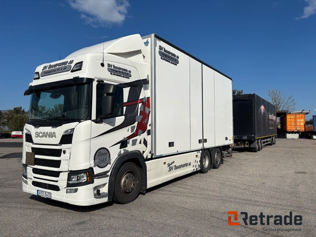 Lastbil med släp Scania R540 B6X2*4NB / NÄRKO D4HW13L62 - Camión caja cerrada: foto 1 Lastbil med släp Scania R540 B6X2*4NB / NÄRKO D4HW13L62 - Camión caja cerrada: foto 1