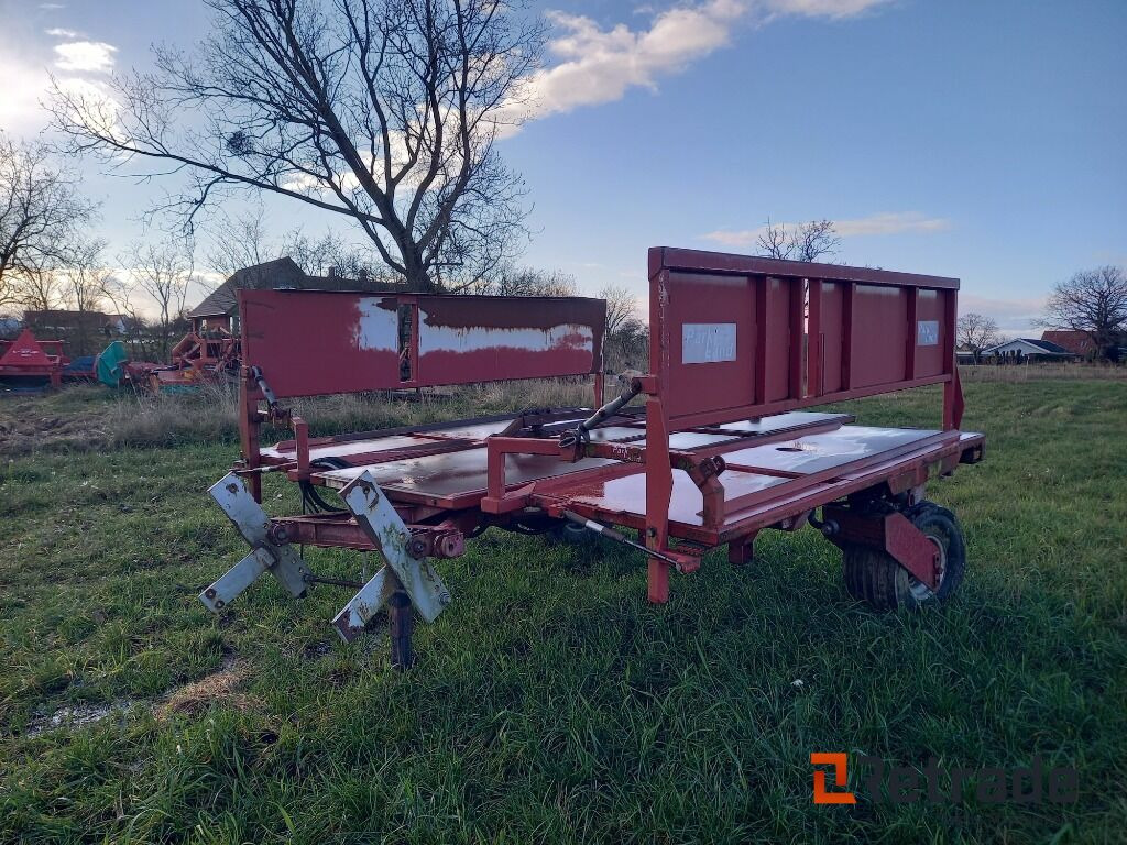 Parkland Spragelse Ballevogn - Maquinaria agrícola: foto 1 Parkland Spragelse Ballevogn - Maquinaria agrícola: foto 1