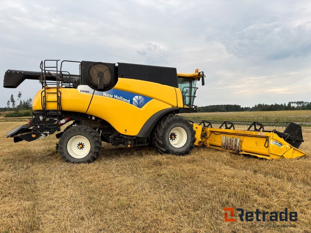 Skördetröska New Holland CR 980 - 2005 - Maquinaria agrícola: foto 5 Skördetröska New Holland CR 980 - 2005 - Maquinaria agrícola: foto 5