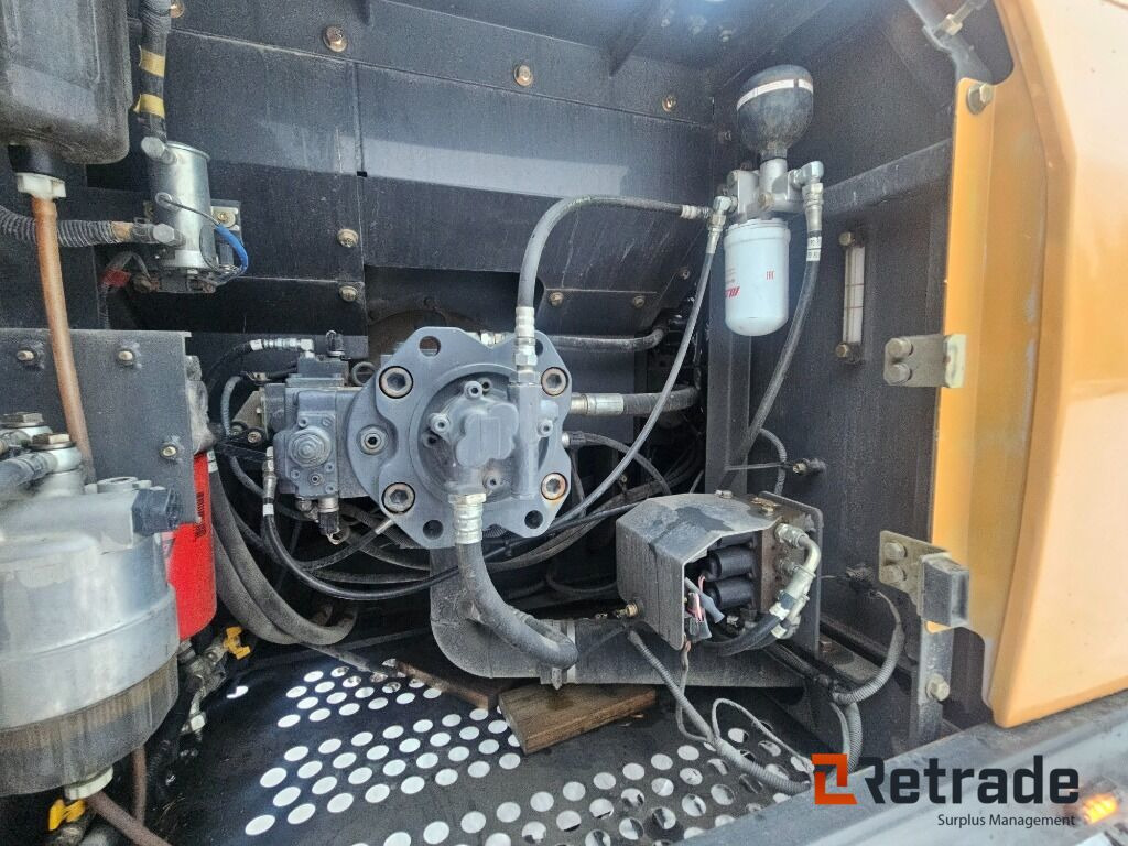 Maquinaria de construcción Grävmaskin Case CX210B: foto 42 Maquinaria de construcción Grävmaskin Case CX210B: foto 42