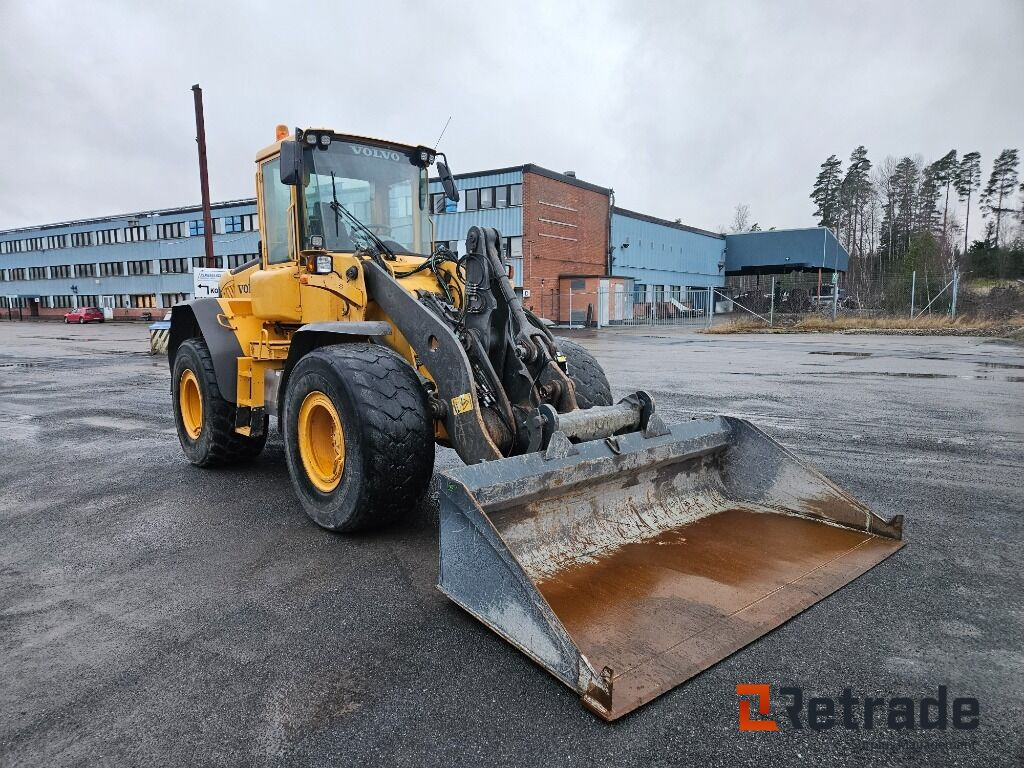 Hjullastare Volvo L90E Spakstyrning Redskap - Maquinaria de construcción: foto 5 Hjullastare Volvo L90E Spakstyrning Redskap - Maquinaria de construcción: foto 5