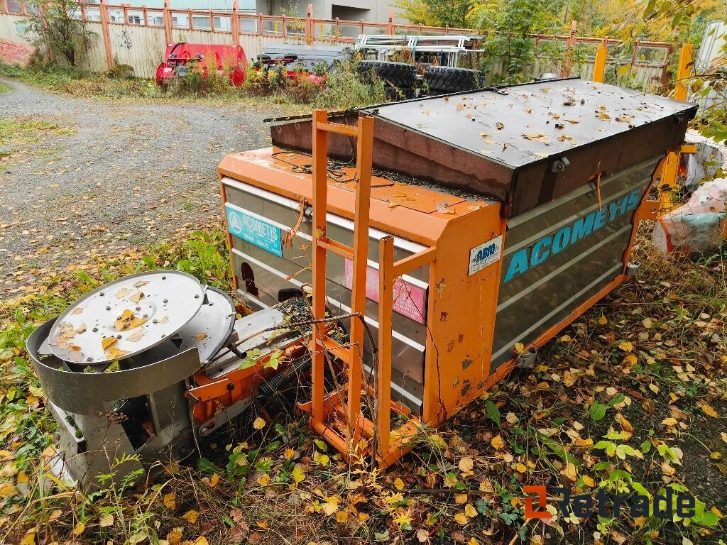 Sand/salt spreder Acometis 3200 - Equipo de construcción: foto 2 Sand/salt spreder Acometis 3200 - Equipo de construcción: foto 2