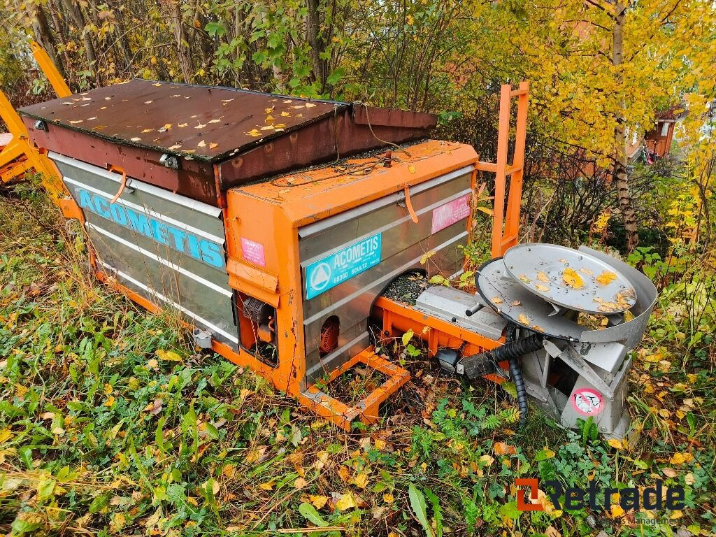 Sand/salt spreder Acometis 3200 - Equipo de construcción: foto 1 Sand/salt spreder Acometis 3200 - Equipo de construcción: foto 1