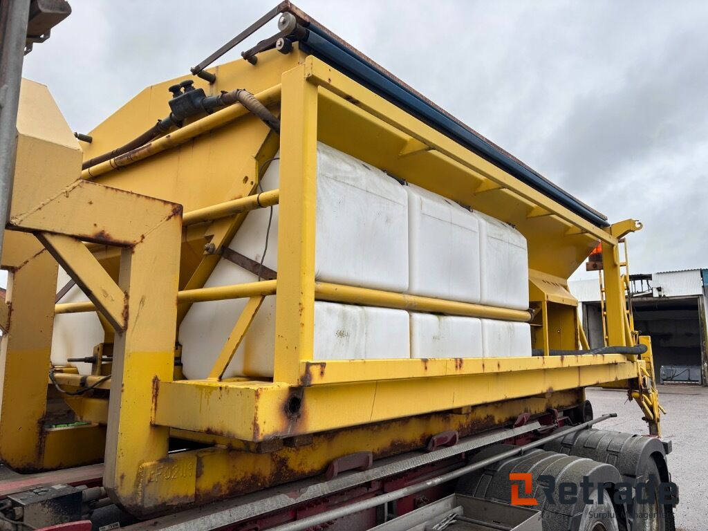 Sandpridare Nido N90-50/42 VAN3750-G 5m3 sandspridare - Equipo de construcción: foto 3 Sandpridare Nido N90-50/42 VAN3750-G 5m3 sandspridare - Equipo de construcción: foto 3