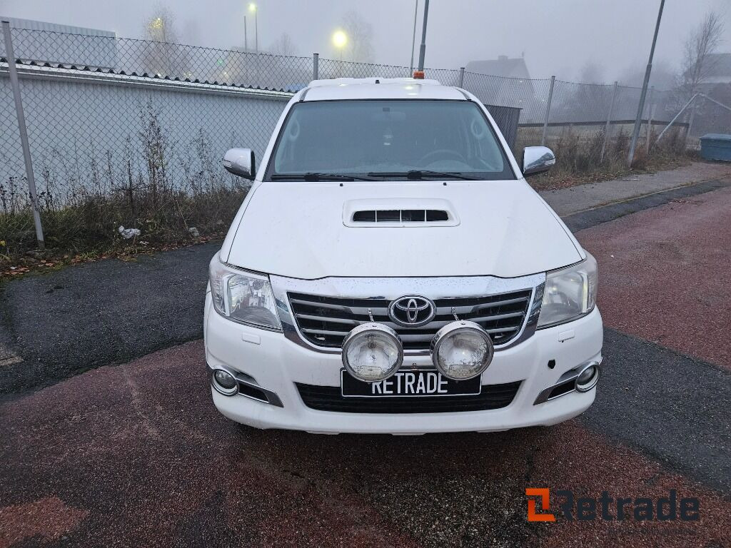 Toyota Hilux 3.0 Dubbelhytt 4wd - Coche: foto 3 Toyota Hilux 3.0 Dubbelhytt 4wd - Coche: foto 3