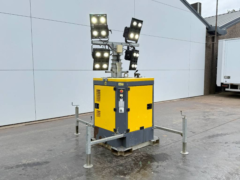 Atlas-Copco Hilight B5+ - 2.7 KVA / 1 Cilinder Hatz Engine - Torre de iluminación: foto 1 Atlas-Copco Hilight B5+ - 2.7 KVA / 1 Cilinder Hatz Engine - Torre de iluminación: foto 1