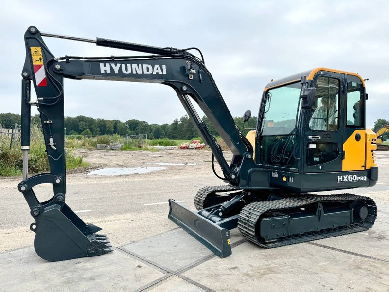 Hyundai HX60 - New / Unused / 2024 Model - Miniexcavadora: foto 2 Hyundai HX60 - New / Unused / 2024 Model - Miniexcavadora: foto 2