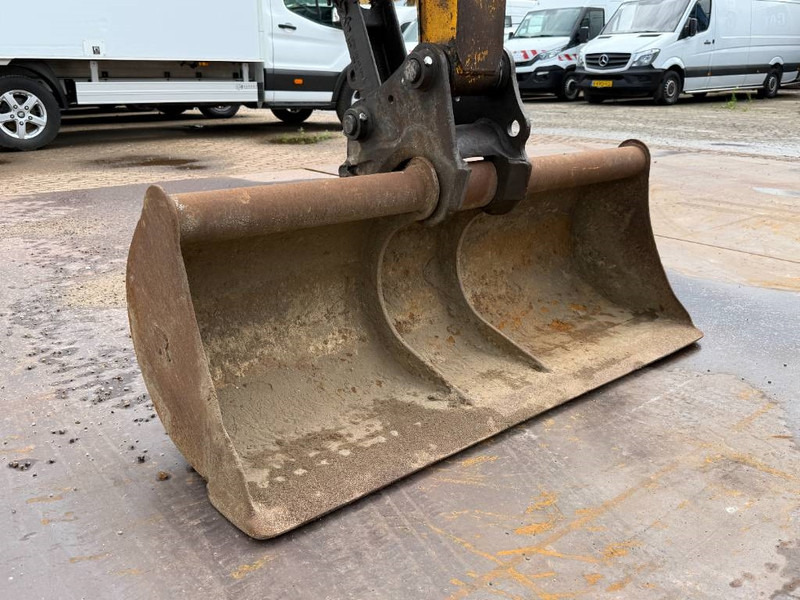 Miniexcavadora JCB 48Z-1 - Hammer Lines / Quick Coupler: foto 15