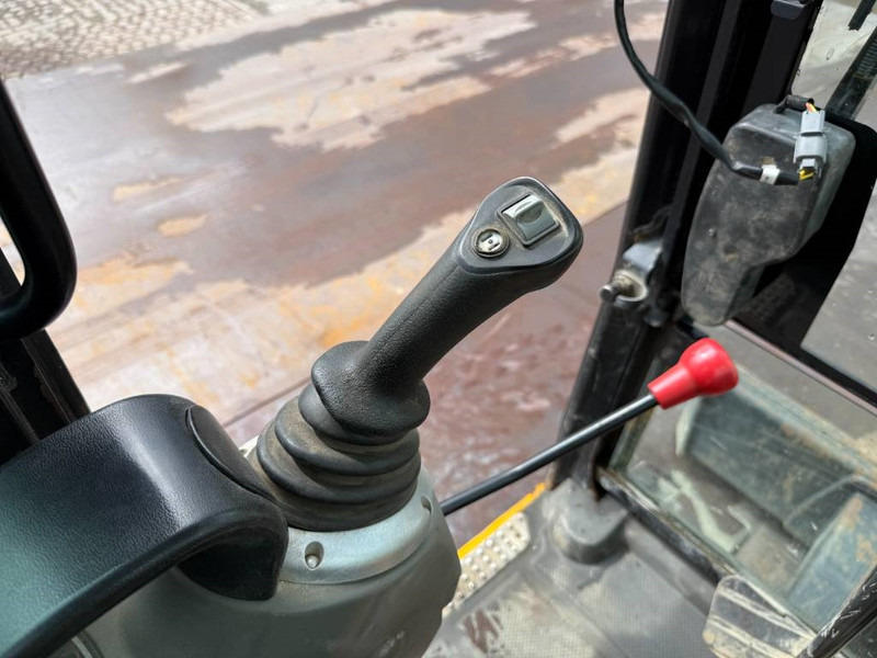 Miniexcavadora JCB 48Z-1 - Hammer Lines / Quick Coupler: foto 9