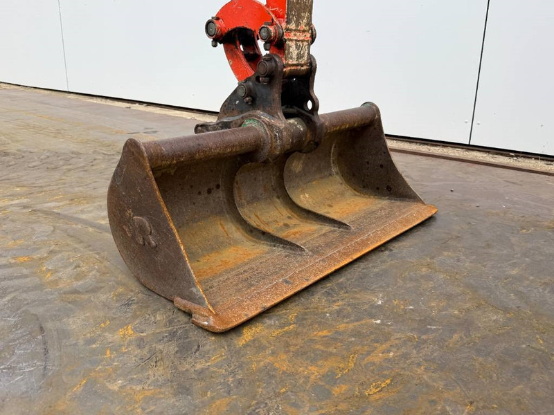 Miniexcavadora Kubota U10-3 - Hydr. Undercarriage / Hammer Lines: foto 17