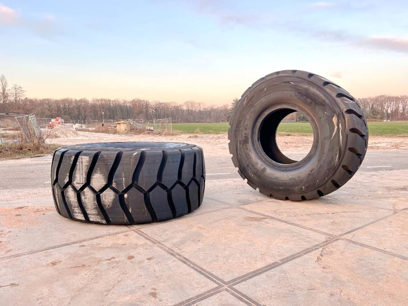 Michelin X Mine D2 45/65R45 Tyre x 2 - Neumáticos y llantas para Maquinaria de construcción: foto 1 Michelin X Mine D2 45/65R45 Tyre x 2 - Neumáticos y llantas para Maquinaria de construcción: foto 1