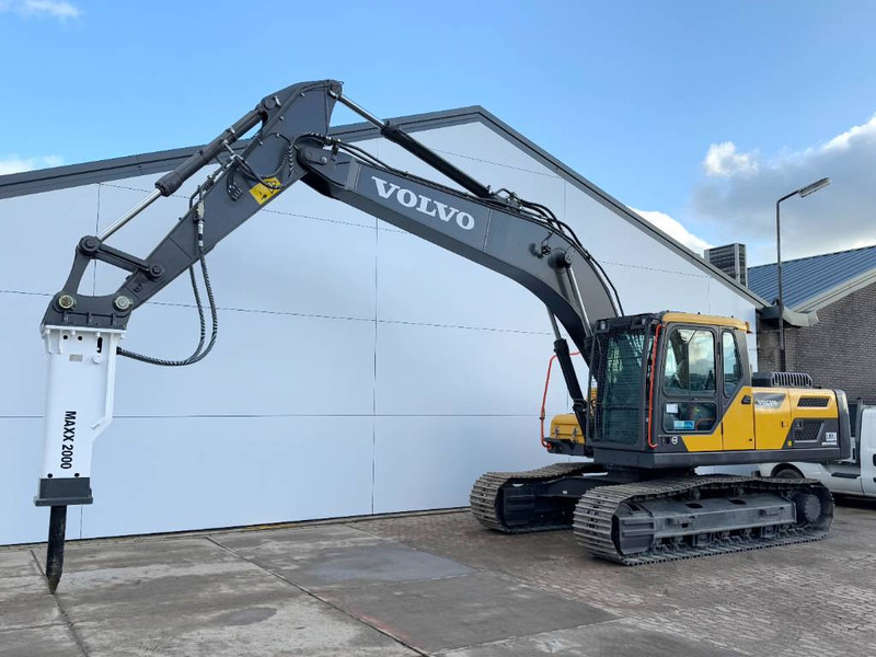 Volvo EC220DB + Maxx 2000 Hammer - New / Unused / 2024 - Excavadora de cadenas: foto 2 Volvo EC220DB + Maxx 2000 Hammer - New / Unused / 2024 - Excavadora de cadenas: foto 2