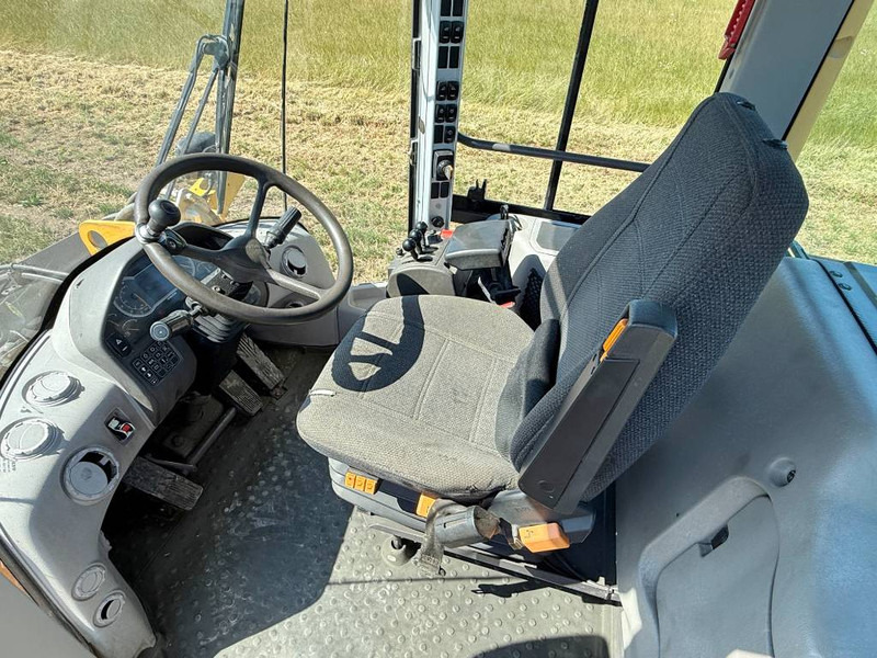 Cargadora de ruedas Volvo L60H - 3rd Function / Automatic Greasing: foto 8