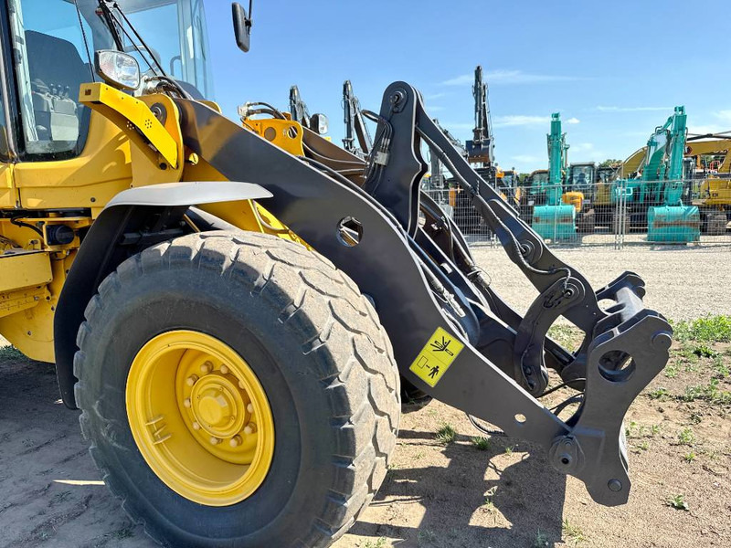 Cargadora de ruedas Volvo L60H - 3rd Function / Automatic Greasing: foto 14