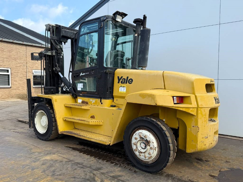 Yale GDP120DB - Triplex / Side Shift / Fork Positioners - Carretilla elevadora diésel: foto 4 Yale GDP120DB - Triplex / Side Shift / Fork Positioners - Carretilla elevadora diésel: foto 4