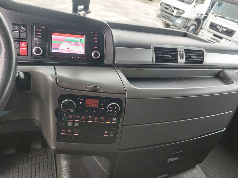 Camión para transporte de alimentos MAN TGX 35.440 Silo Euro 6 8x4 Lift+Lenk Klima (5): foto 18