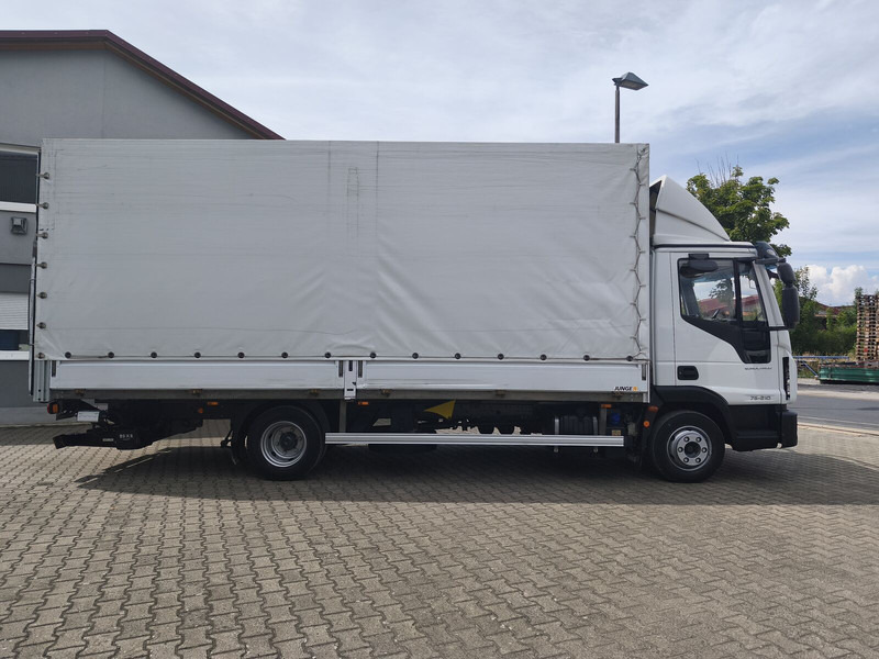 Iveco Eurocargo 75-210 Plane 3-Sitzer 4x2 Euro 6 LBW (20) - Camión lona: foto 4 Iveco Eurocargo 75-210 Plane 3-Sitzer 4x2 Euro 6 LBW (20) - Camión lona: foto 4