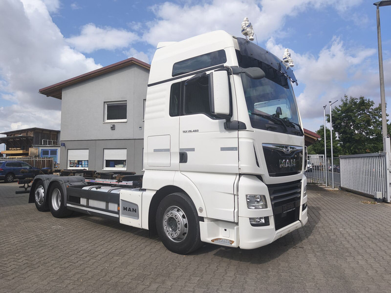 MAN TGX 26.460 BDF Euro 6 6x2 - Camión chasis: foto 3 MAN TGX 26.460 BDF Euro 6 6x2 - Camión chasis: foto 3