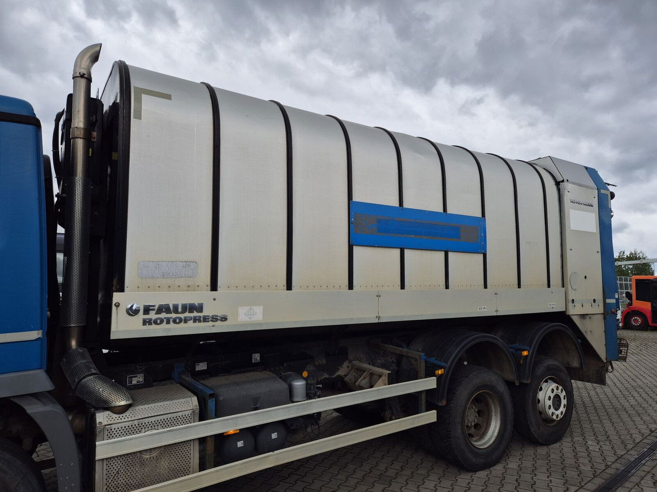 Faun Rotopress 522 / 2014 / Zöller 00301 - Carrocería intercambiable para camion de basura: foto 1 Faun Rotopress 522 / 2014 / Zöller 00301 - Carrocería intercambiable para camion de basura: foto 1