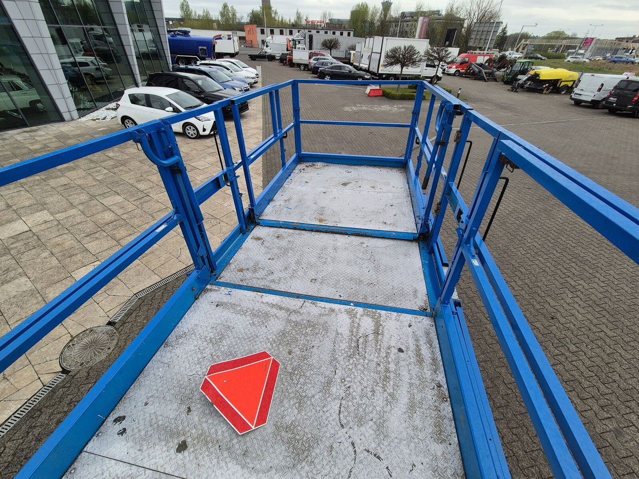Plataforma de tijeras Genie GS 4390 / 15M High / 680KG Load / 1 Owner / Servic ED: foto 23